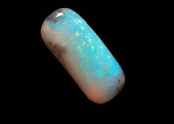 4.09 CT Lightning Ridge Opal