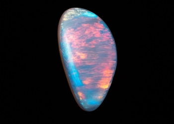 0.78 CT Mintabie Doublet Opal